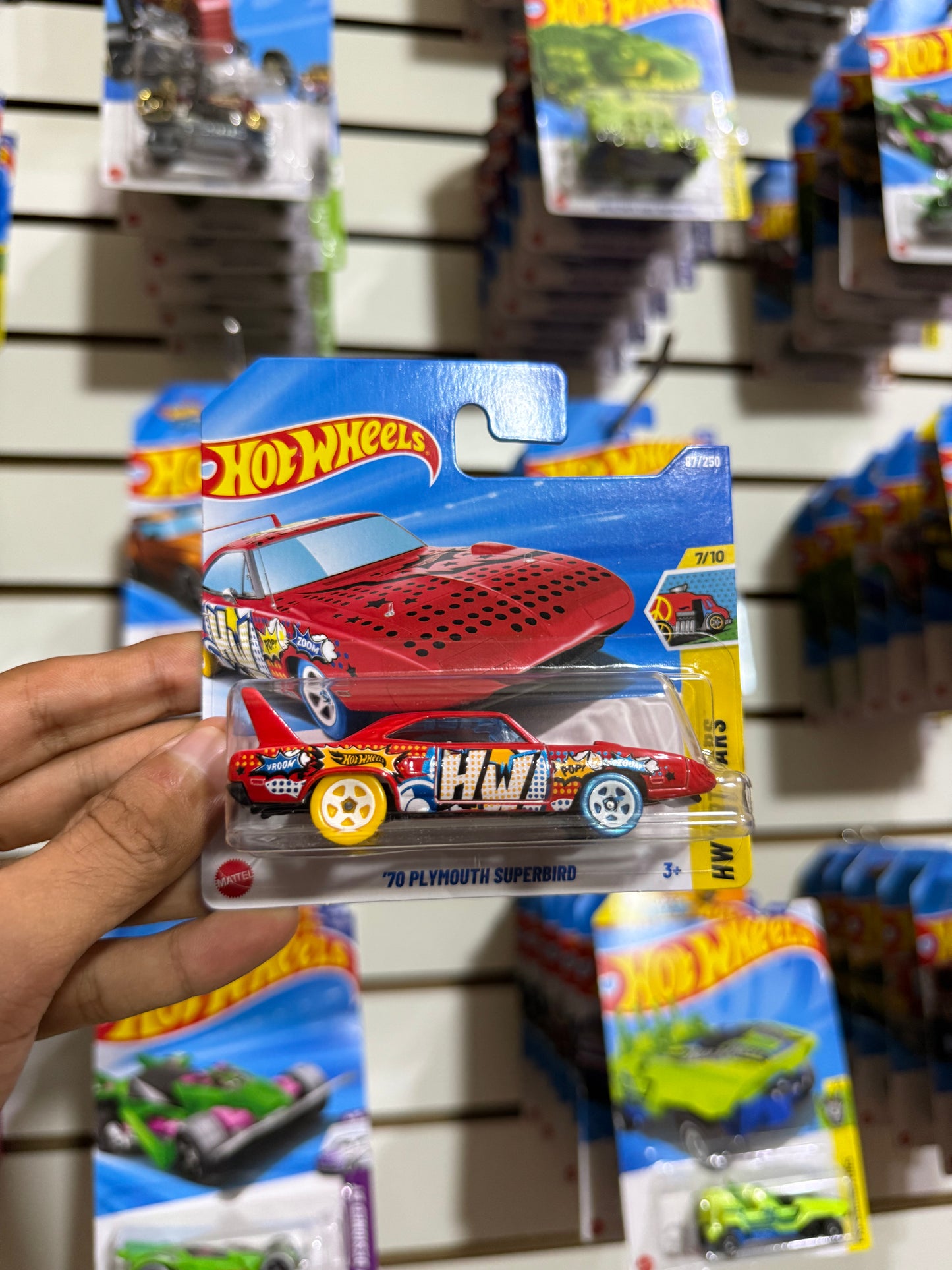HW Básico 70' Plymouth Superbird - Tarjeta Europea