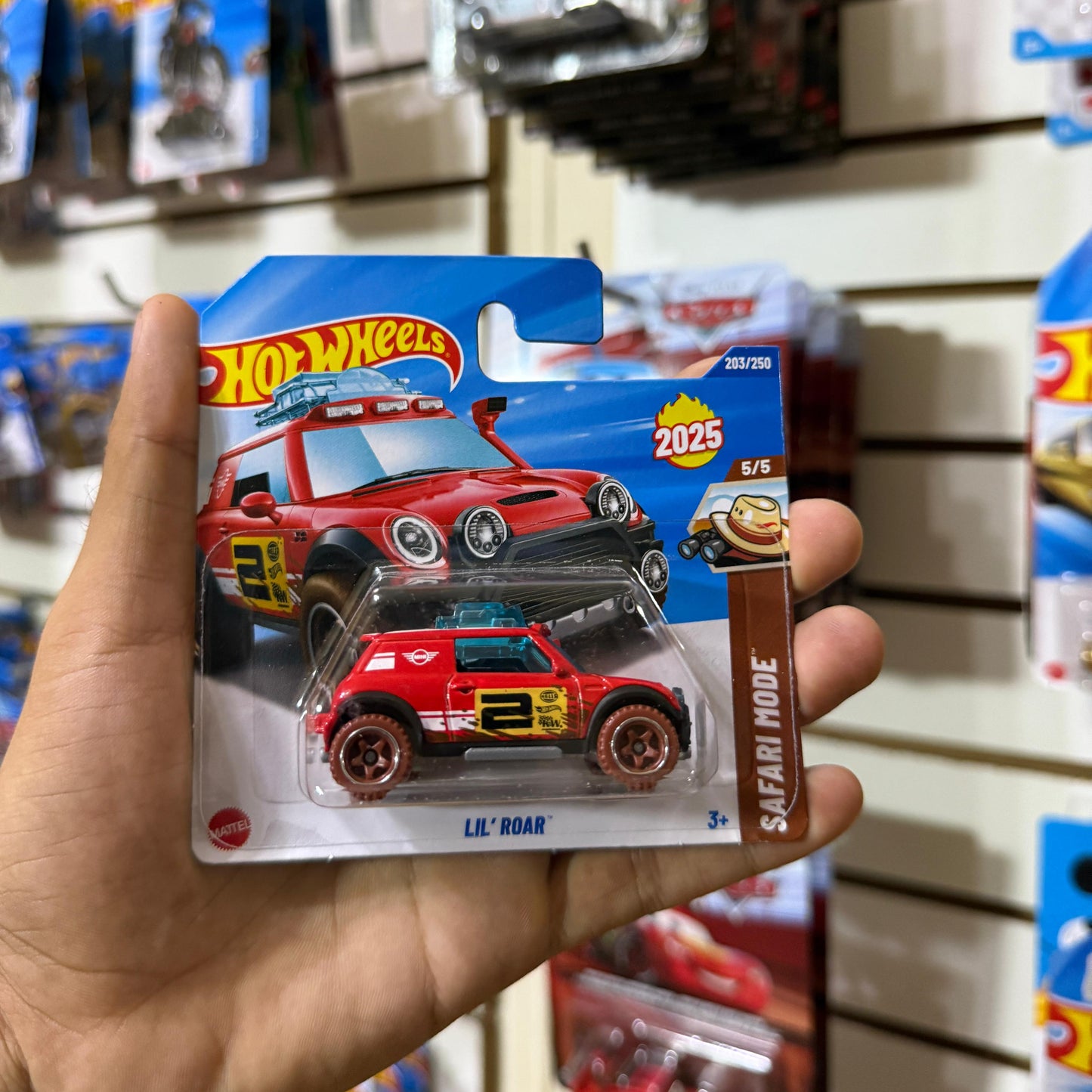 HW Básico Lil Roar - Tarjeta Europea