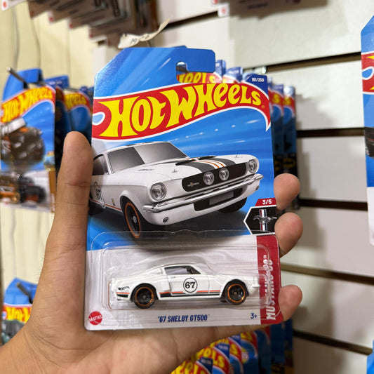 HW Básico 67' Shelby GT500
