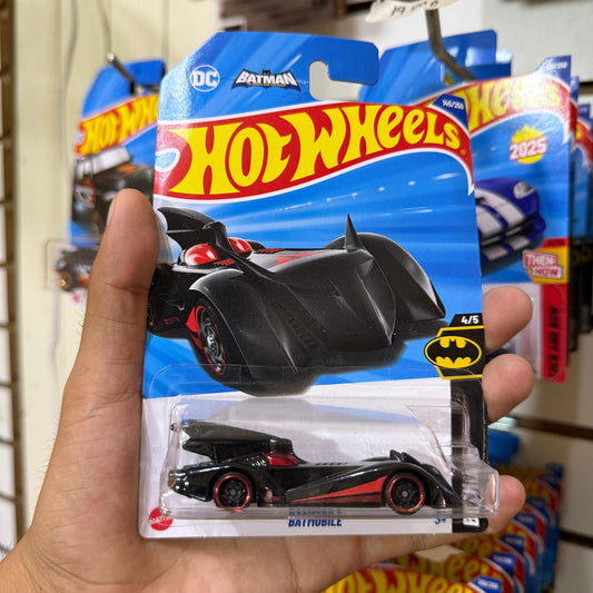 HW Básico Batmobile