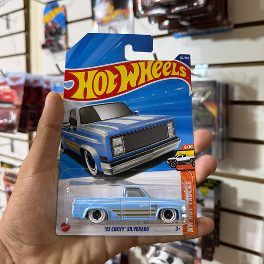 HW Básico 83' Chevy Silverado