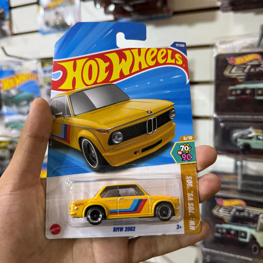 HW Básico Bmw 2002