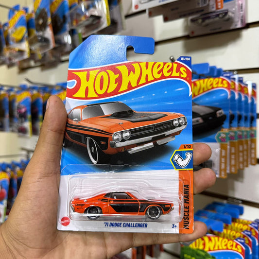 HW Básico 71' Dodge Challenger