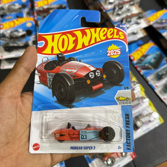 HW Básico Morgan Super 3 Rojo