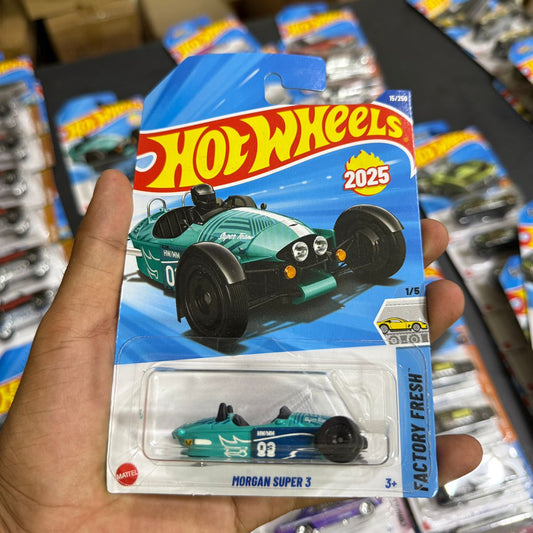 HW Básico Morgan Super 3 - Celeste
