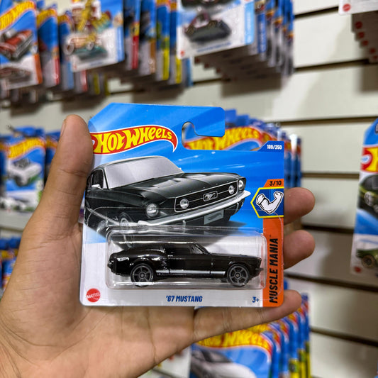 HW Básico 67' Mustang