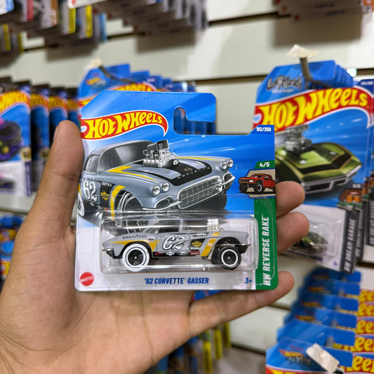 HW Básico 62' Corvette Gasser