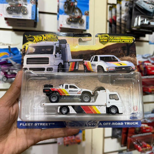 HW Team Transport Toyota Off-Road Truck