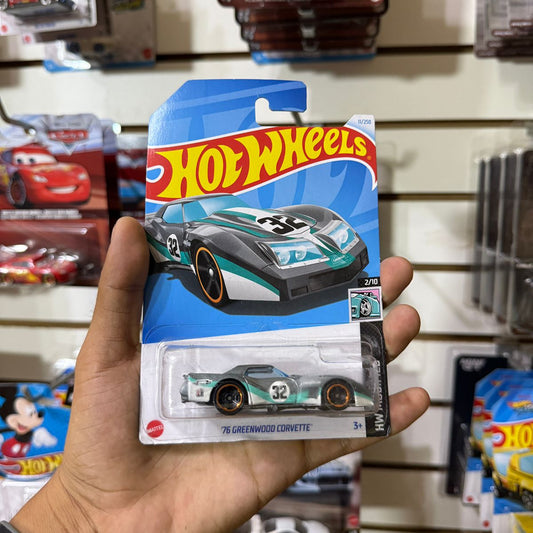 HW Básico 76' Greenwood Corvette - Tarjeta dañada