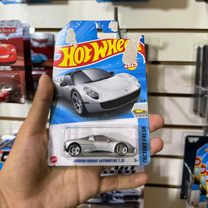 HW Básico Gordon Murray Automotive T.33 - Tarjeta dañada