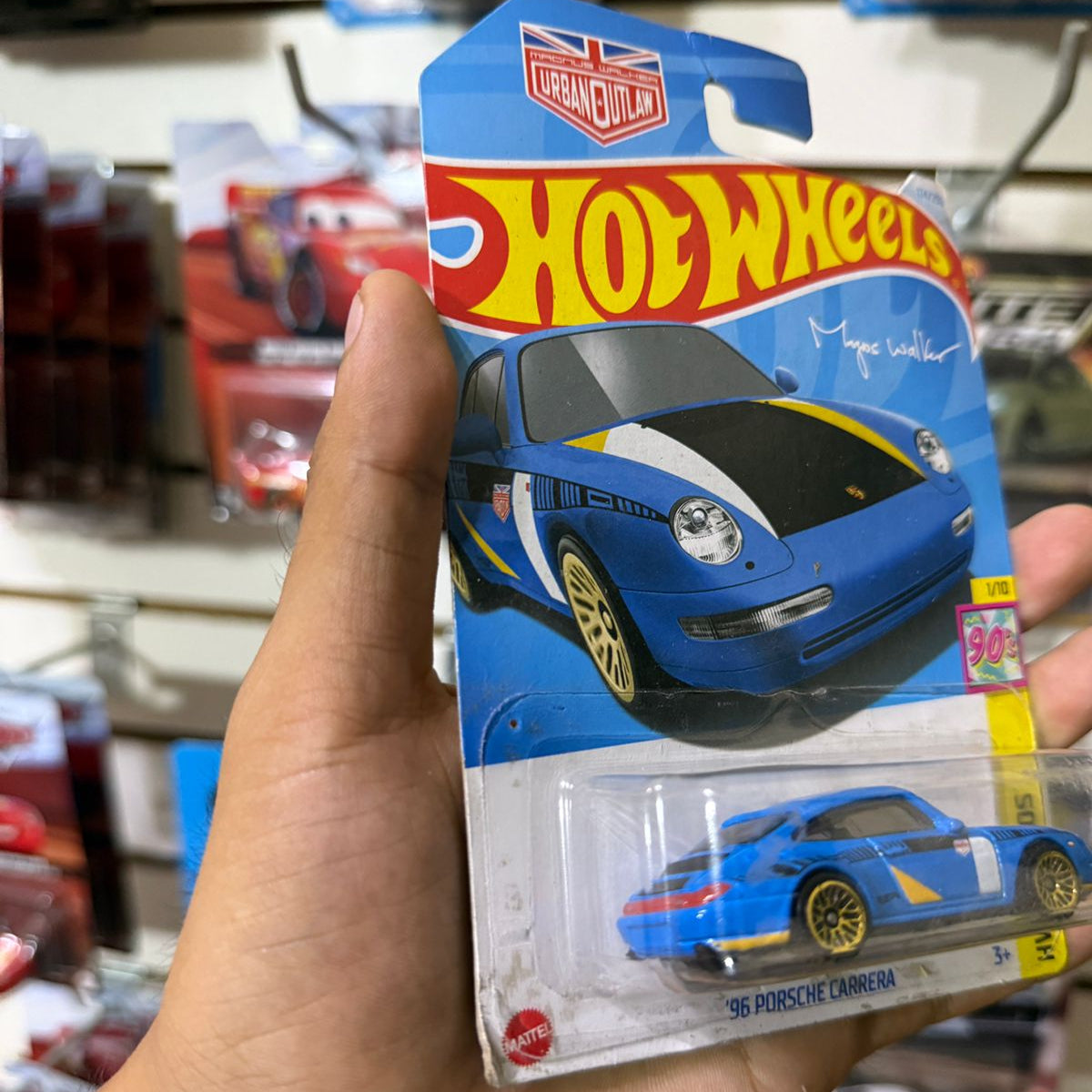 HW Básico 96' Porsche Carrera - Tarjeta dañada