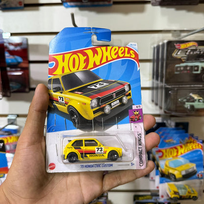 HW Básico 73' Honda Civic Custom - Tarjeta dañada