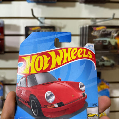 HW Básico Porsche 911 Carrera Rs 2.7 Rojo - Tarjeta dañada