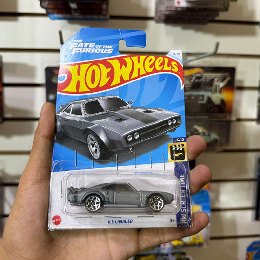 HW Básico Ice Charger - Tarjeta dañada