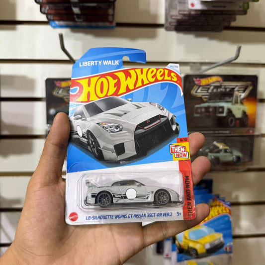 HW Básico Nissan 35 Gtr Liberty Walk